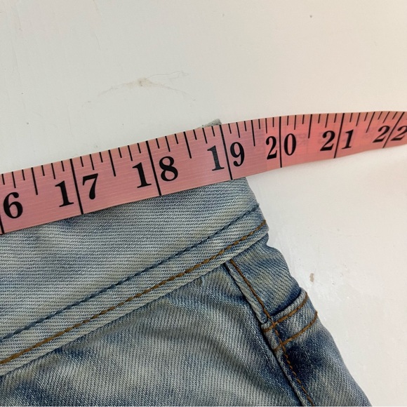 Akoo Brand Distressed Light Wash Straight Leg Jeans - Size 38 - Picture 2 of 7